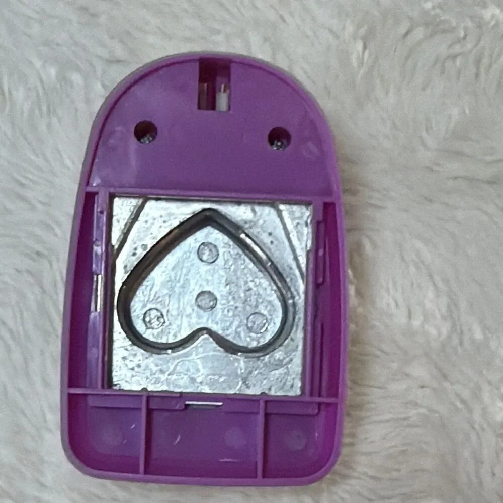 Heart Paper Punch 1.5” Wide Lever Craft Scrapbooking Card Making Purple White